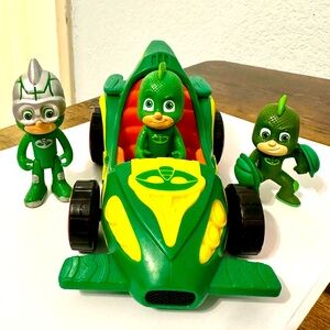 Lot of 4 PJ Masks Gekko Action Figure and Vehicle